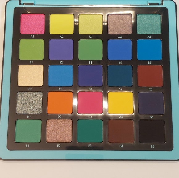 BNIB Anastasia Beverly Hills NORVINA Pro Pigment Volume 2 Palette - Picture 4 of 10